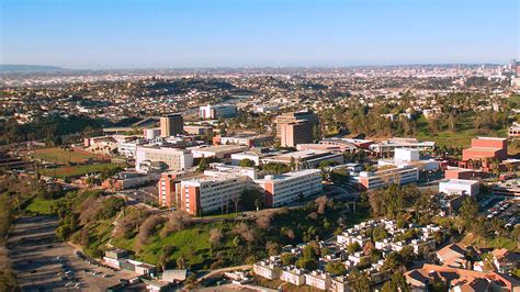 ANGELES campus .
